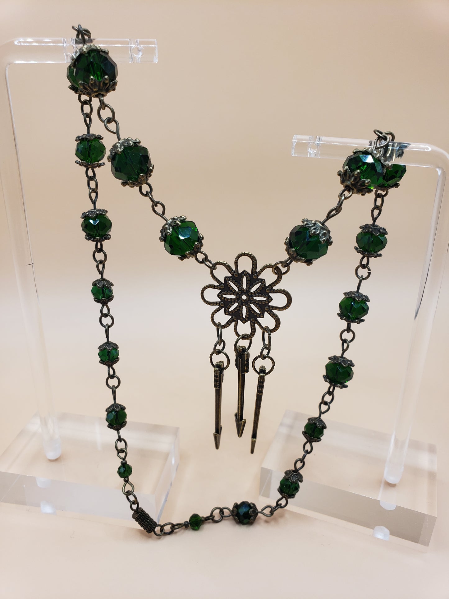ArcherLass1 Bronze Colored and Emerald Faceted Glass 16" Necklace a/ Arrow Drop