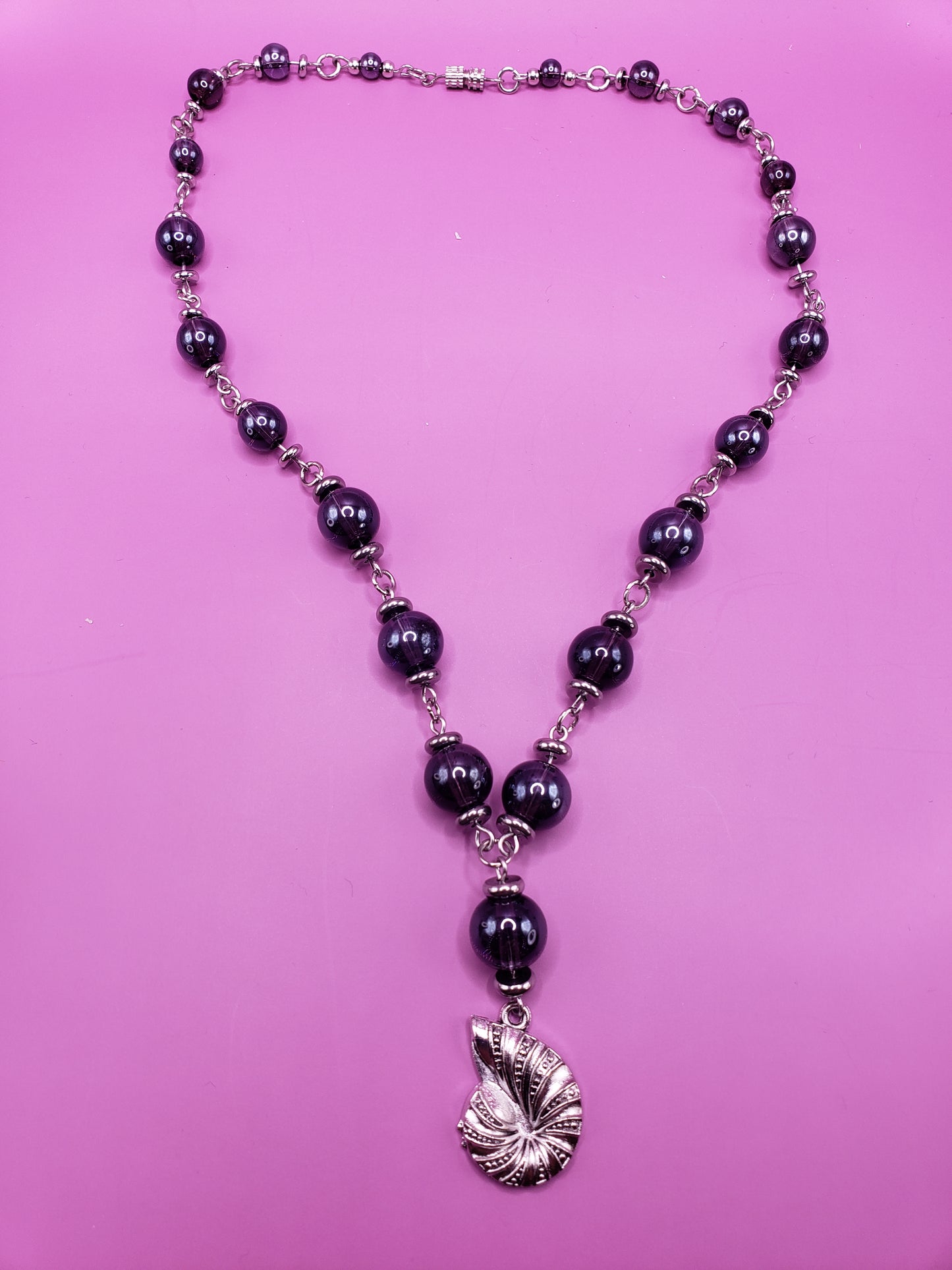 SeaWitch1 Smoky Purple w/ Ammonite Shell 16" Necklace